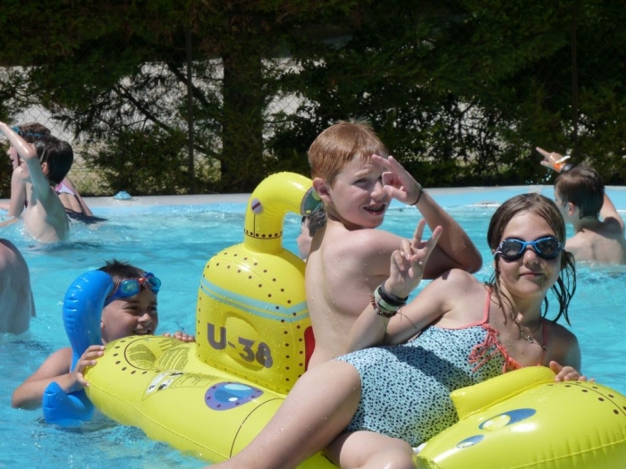 Colo Comme un poisson dans leau - Colonie de vacances été 2024 Photo séjour Comme un poisson dans leau