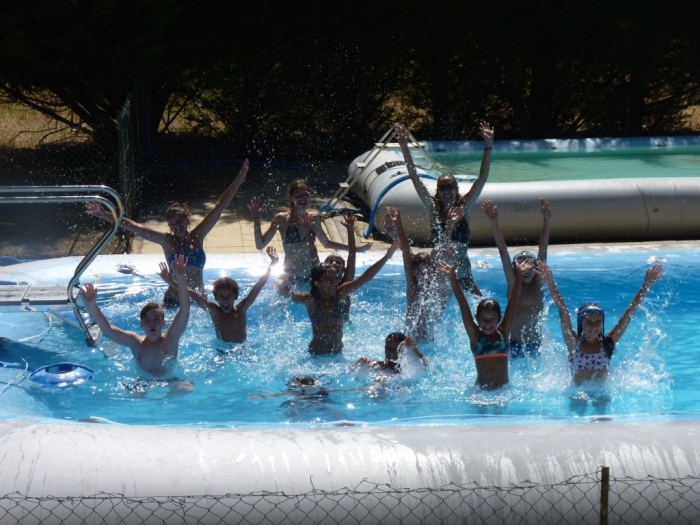 Colo Comme un poisson dans leau - Colonie de vacances été 2024 Photo séjour Comme un poisson dans leau