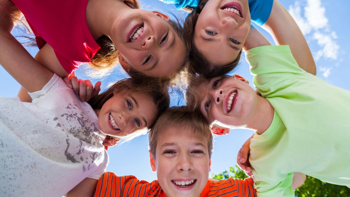 Comment les colonies de vacances favorisent-elles l’autonomie des enfants ?